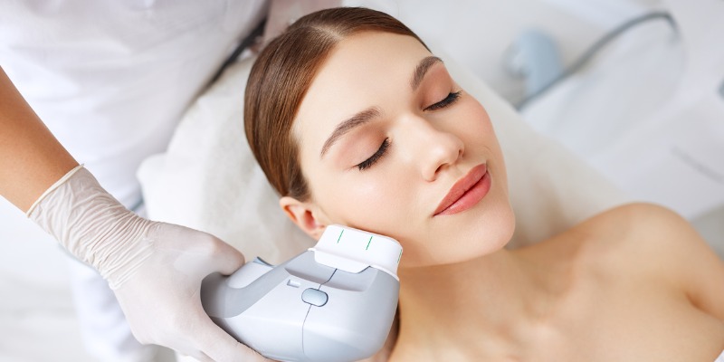 How Fat Freezing and HIFU Work Together? 4 book a personalised consultation of Fat Freezing and HIFU Together Halesowen